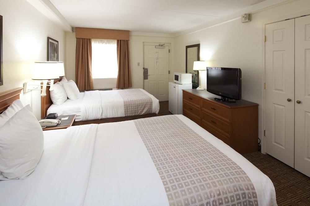 La Quinta Inn By Wyndham Huntsville Research Park Ngoại thất bức ảnh