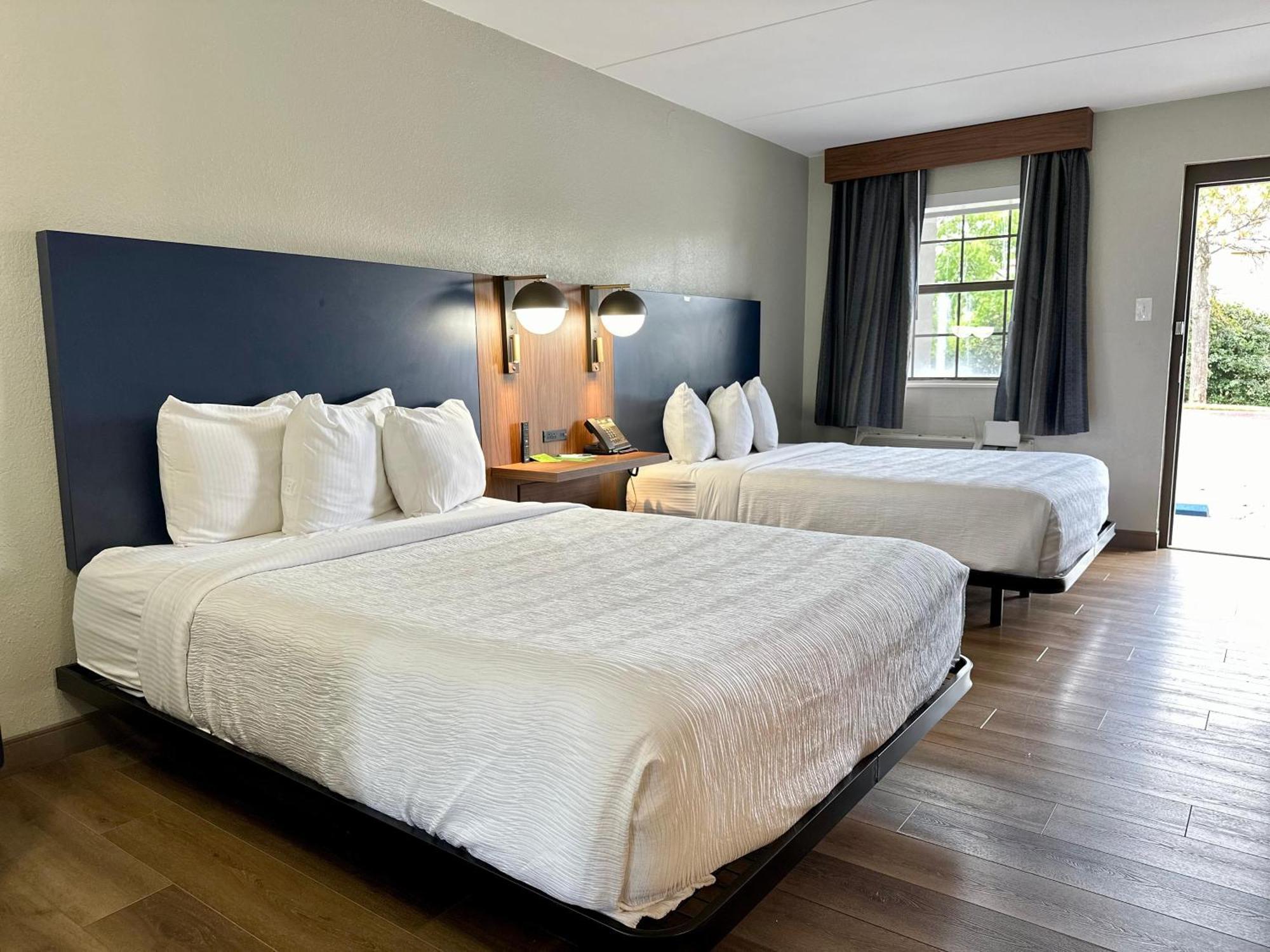 La Quinta Inn By Wyndham Huntsville Research Park Ngoại thất bức ảnh