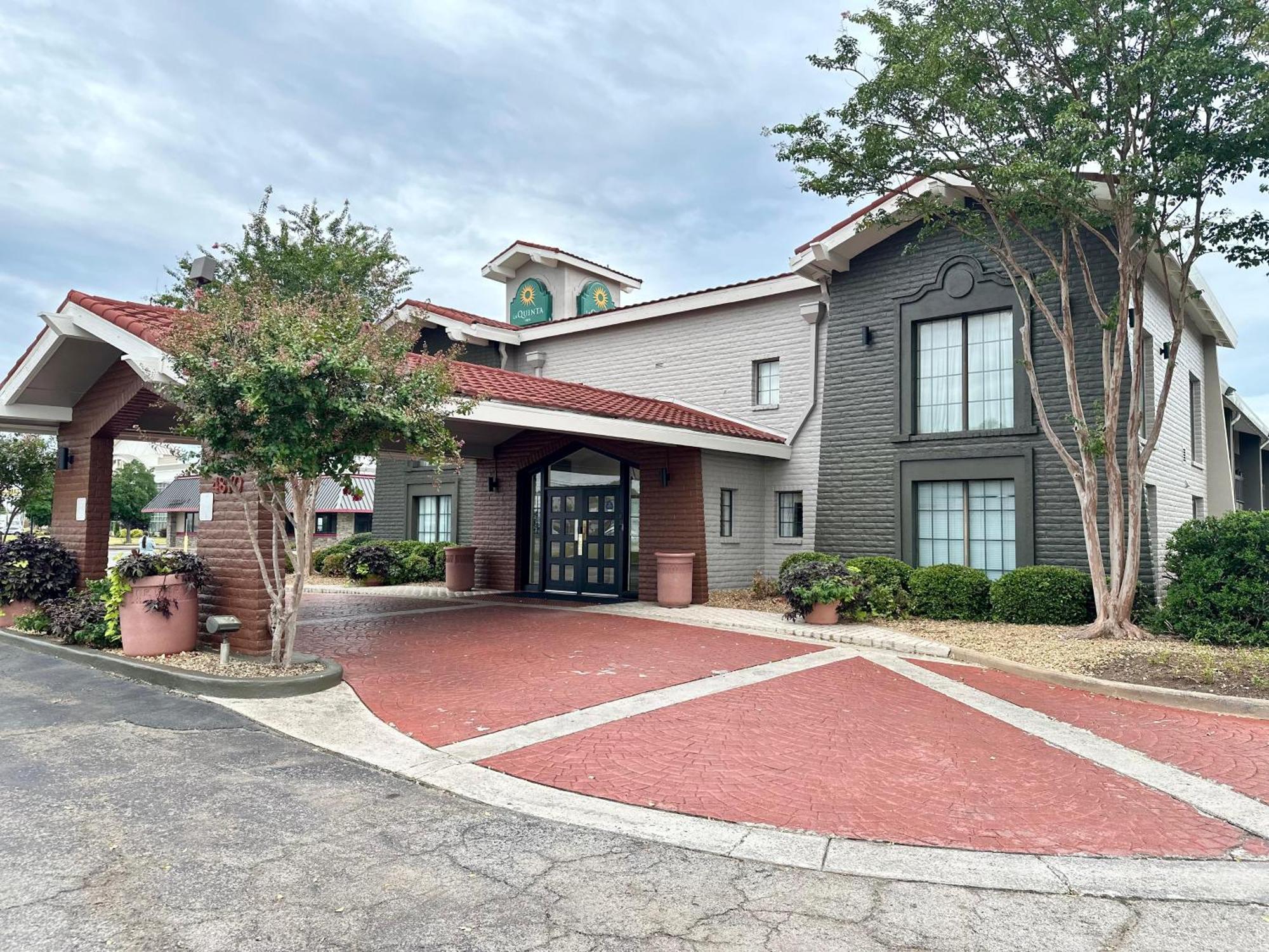 La Quinta Inn By Wyndham Huntsville Research Park Ngoại thất bức ảnh