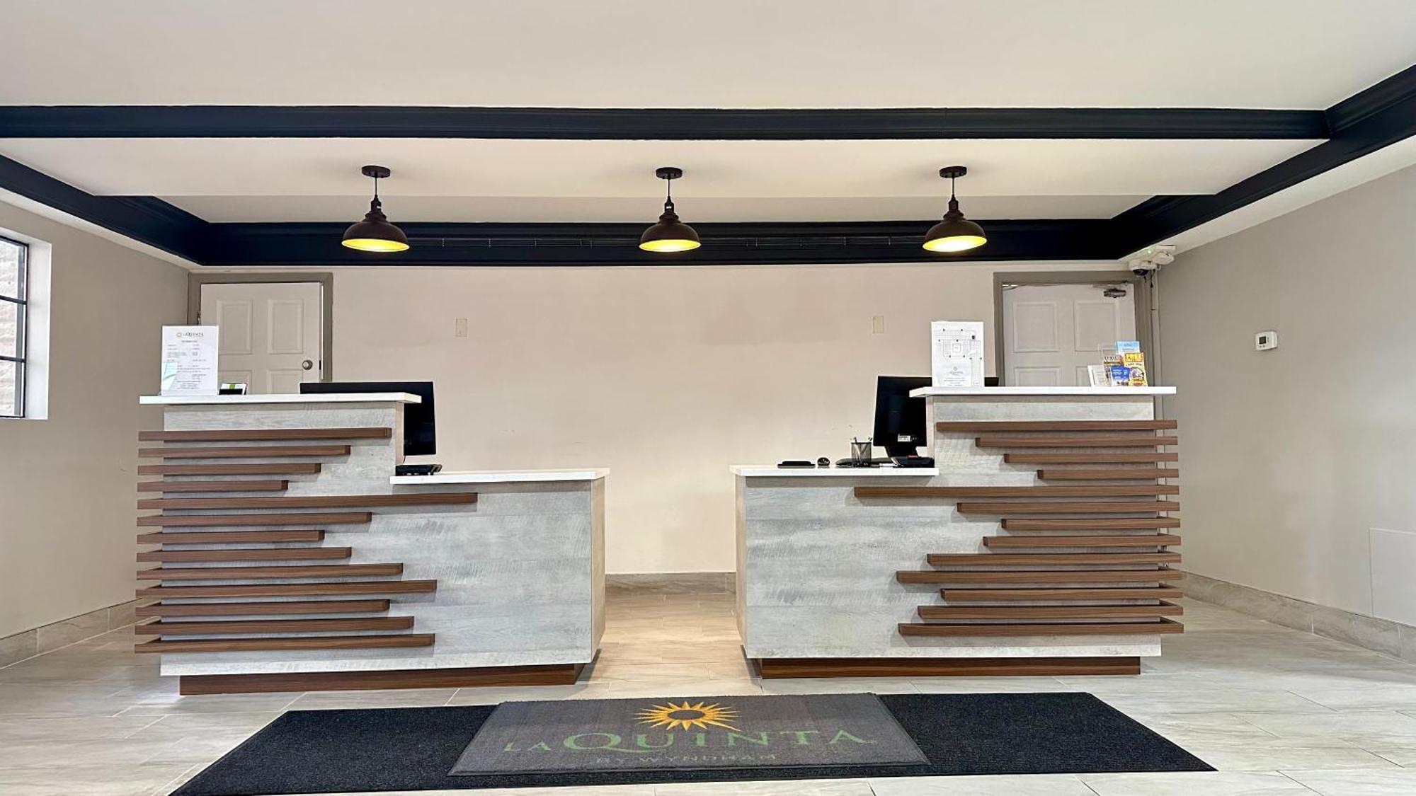 La Quinta Inn By Wyndham Huntsville Research Park Ngoại thất bức ảnh