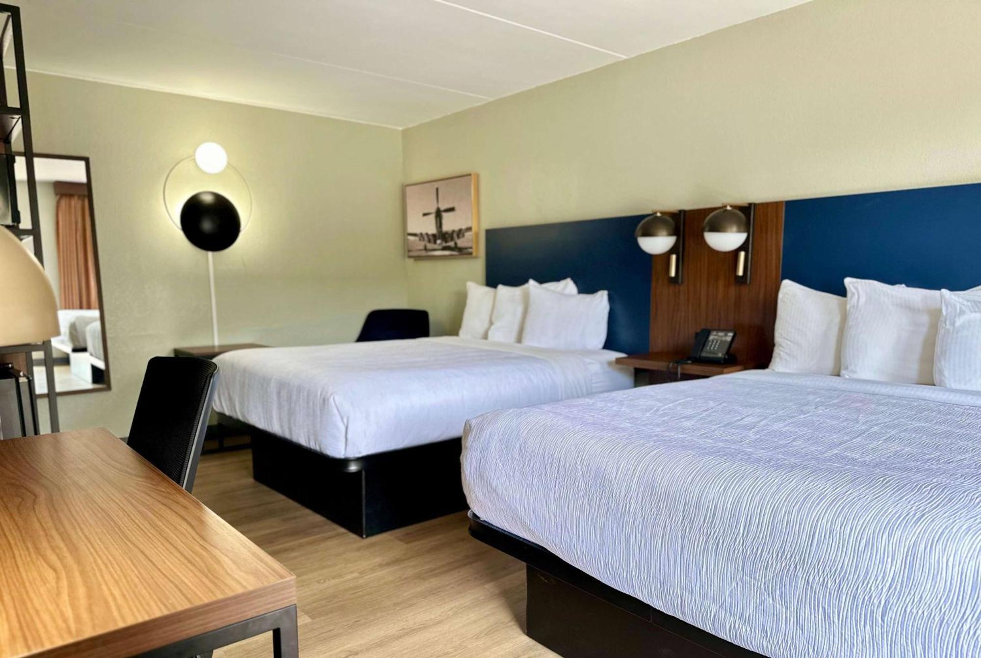 La Quinta Inn By Wyndham Huntsville Research Park Ngoại thất bức ảnh