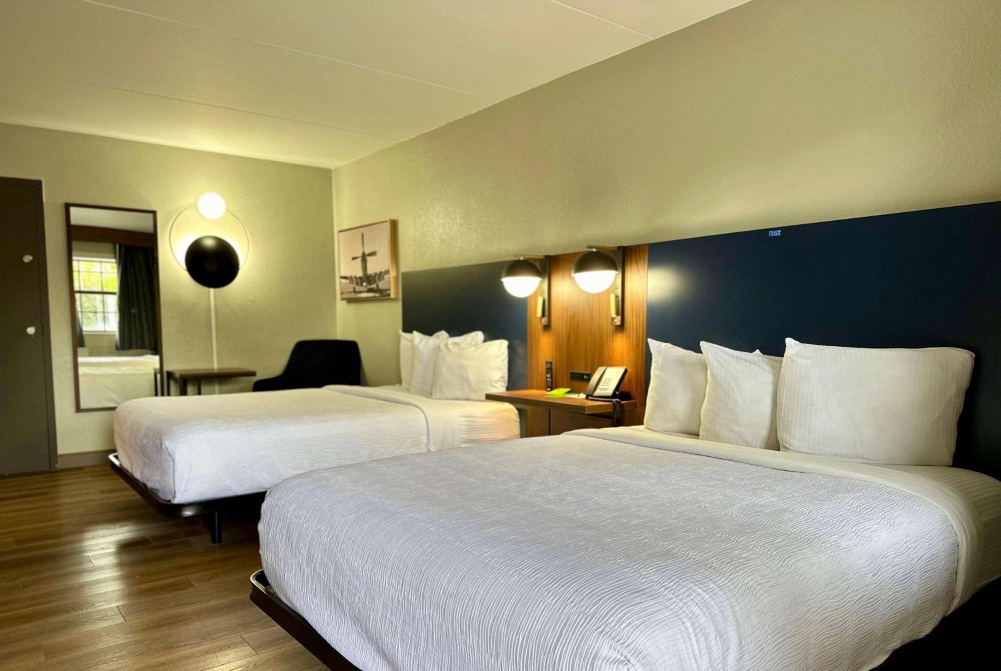 La Quinta Inn By Wyndham Huntsville Research Park Ngoại thất bức ảnh